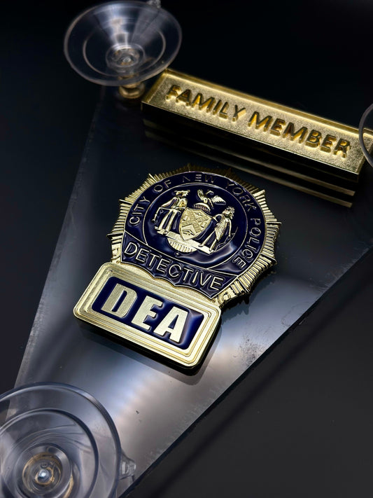 Windshield badge DEA family member set