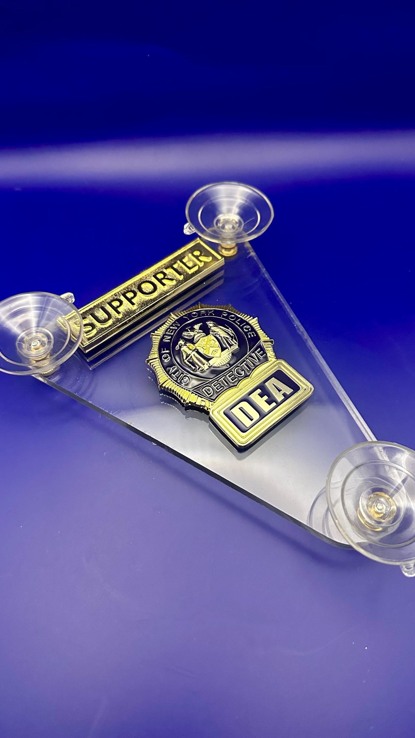 Windshield badge DEA Supporter