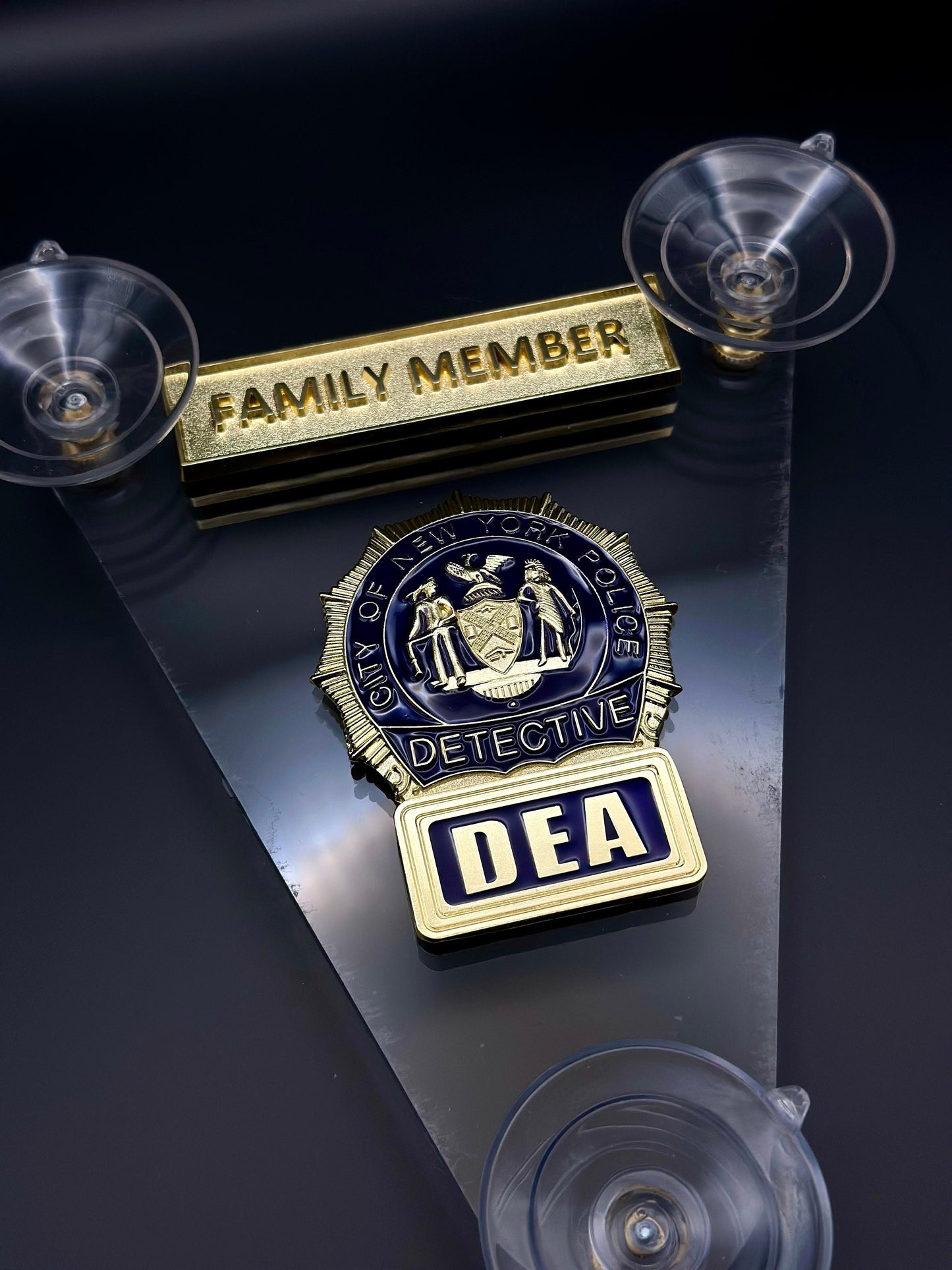 Windshield badge DEA family member set